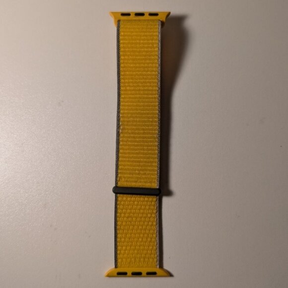 Genuine Apple Watch Sports Loop - Picture 3 of 3